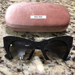 MIU MIU Cat Eye Sunglasses